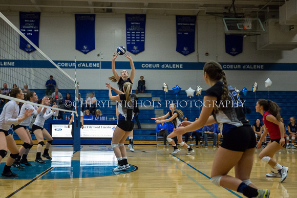 2015-10-15 Lewiston v. Cd'A Volleyball-9