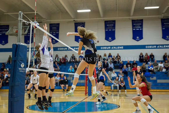 2015-10-15 Lewiston v. Cd'A Volleyball-54