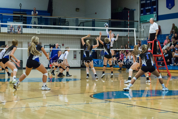 2015-10-15 Lewiston v. Cd'A Volleyball-84