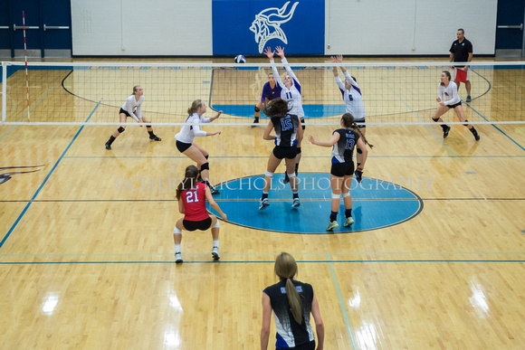2015-10-15 Lewiston v. Cd'A Volleyball-45