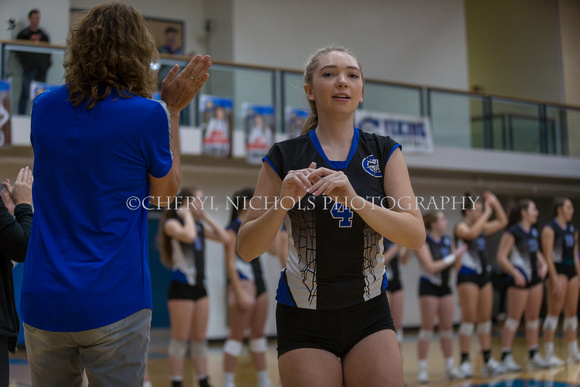 2018-10-16 PF v. CHS VBall-5
