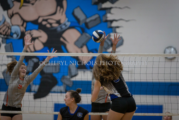 2018-10-16 PF v. CHS VBall-10