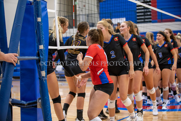 2019-08-30 Sentinel v. CHS VBall-10