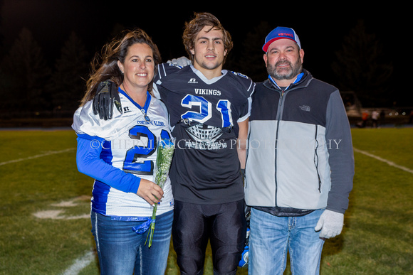 2019-10-25 CHS Senior Night-No21-2