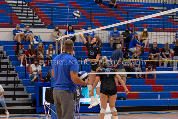 2020-08-27 Lewiston v. CHS Volleyball-16